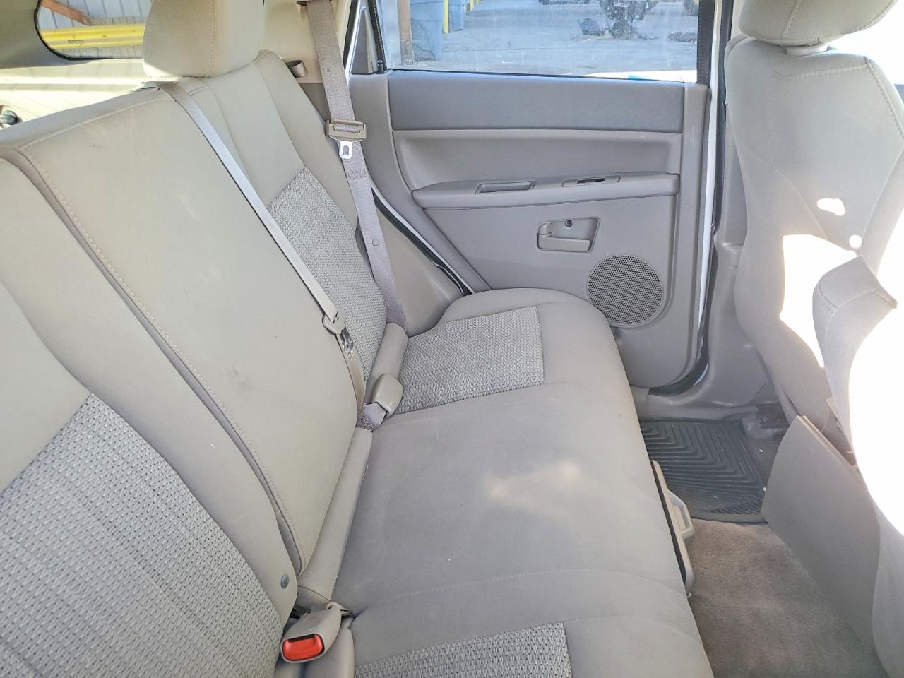 2007 Jeep Grand Cherokee Laredo