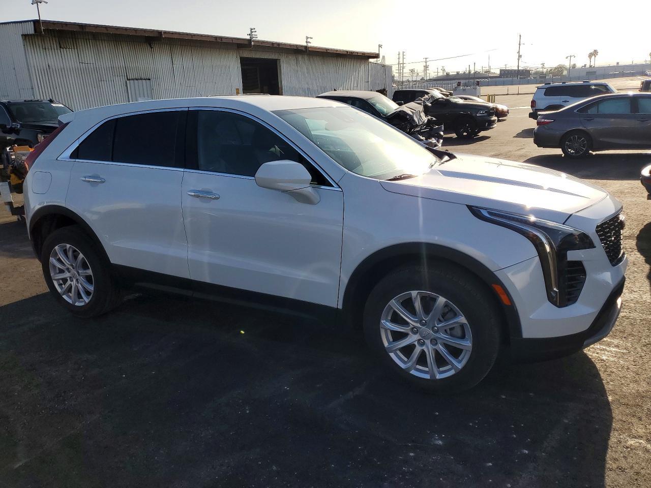 2023 Cadillac XT4 Luxury