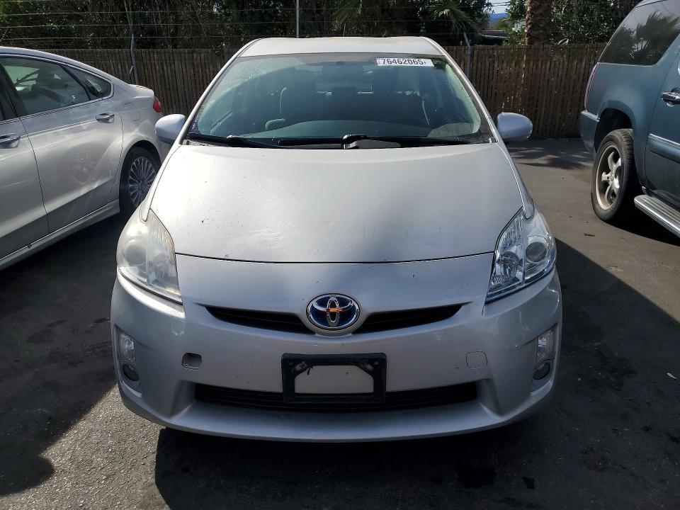 2011 Toyota Prius Three