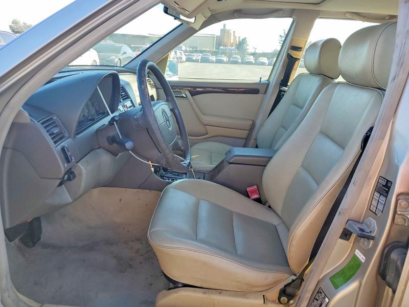 1995 Mercedes-Benz C 220