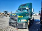 2016 Mack CXU613 Semi Truck