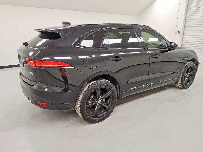 2020 Jaguar F-pace Checkered Flag