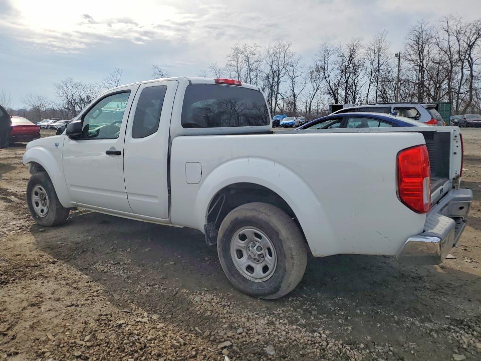 2015 Nissan Frontier S