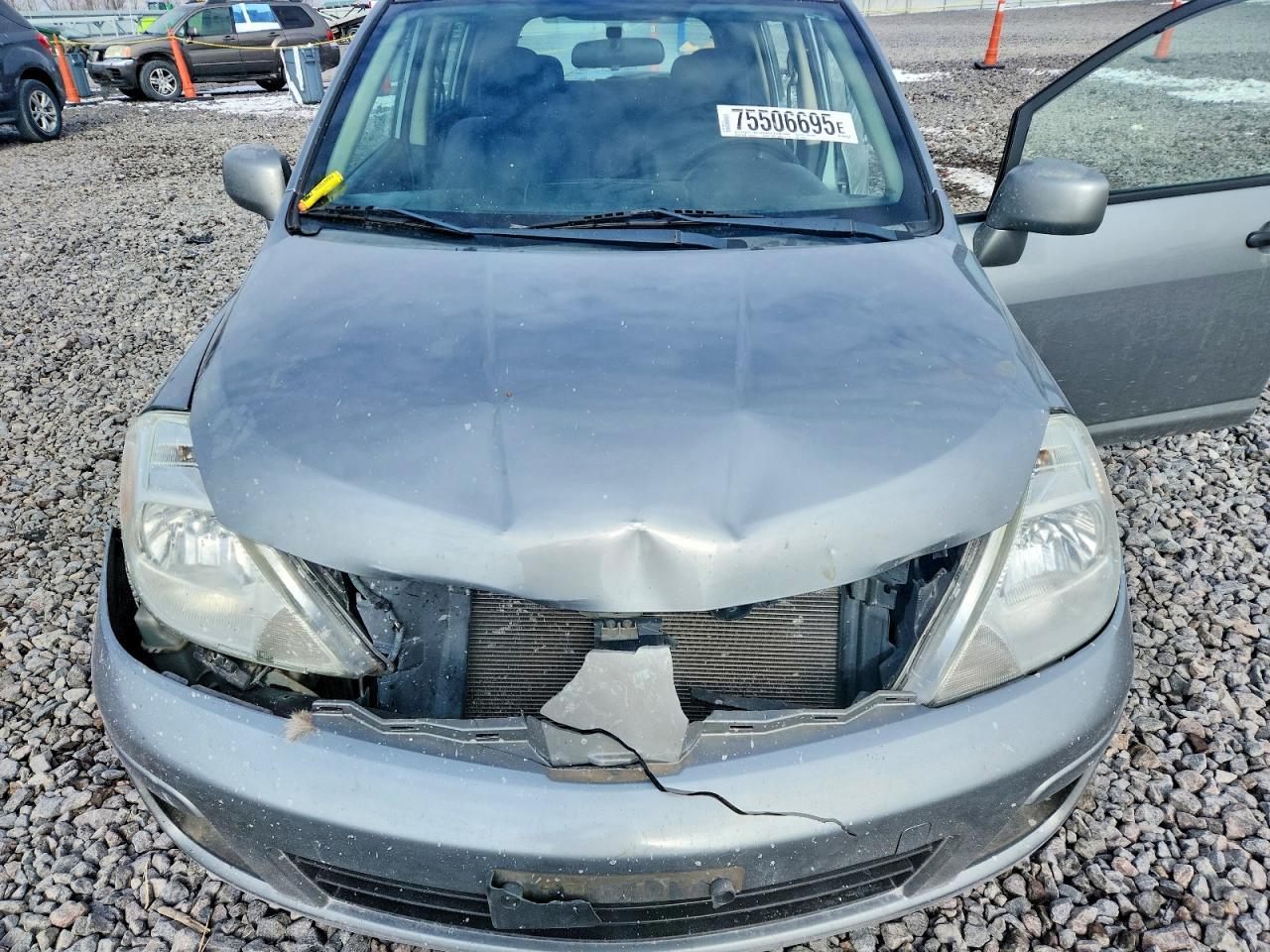 2009 Nissan Versa s