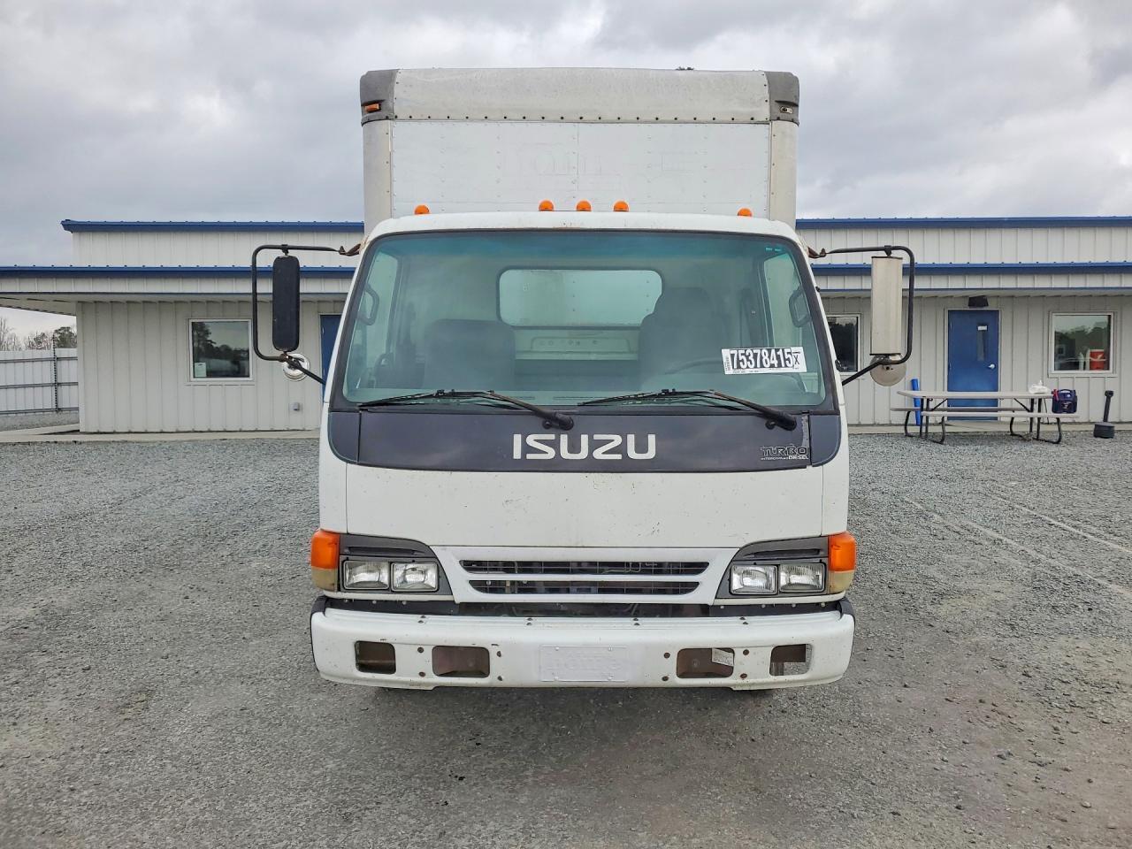 2004 Isuzu NPR BOX Truck