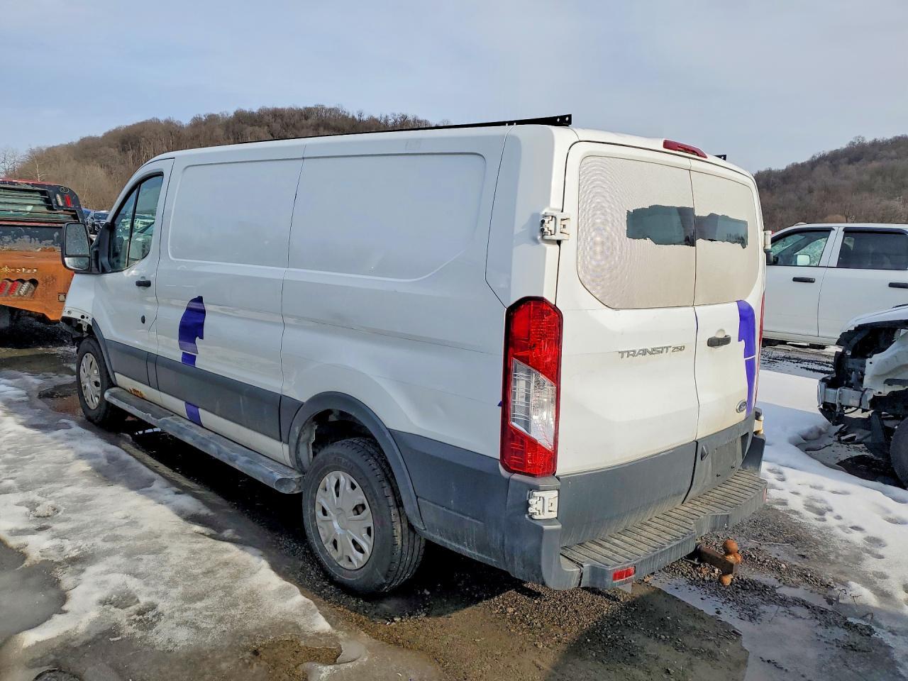 2016 Ford Transit T-250