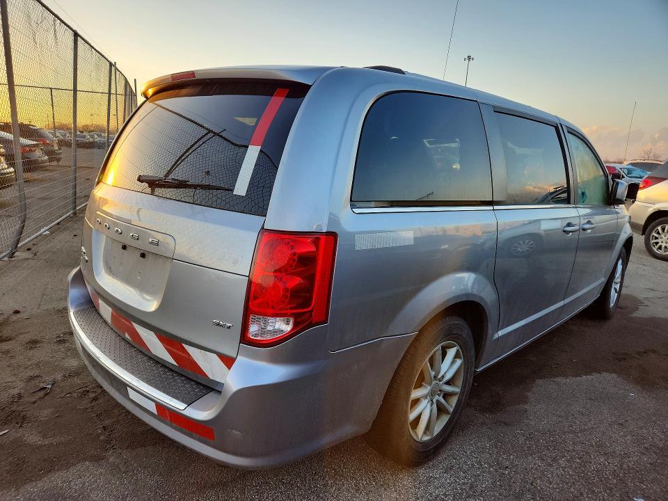2020 Dodge Grand Caravan sxt