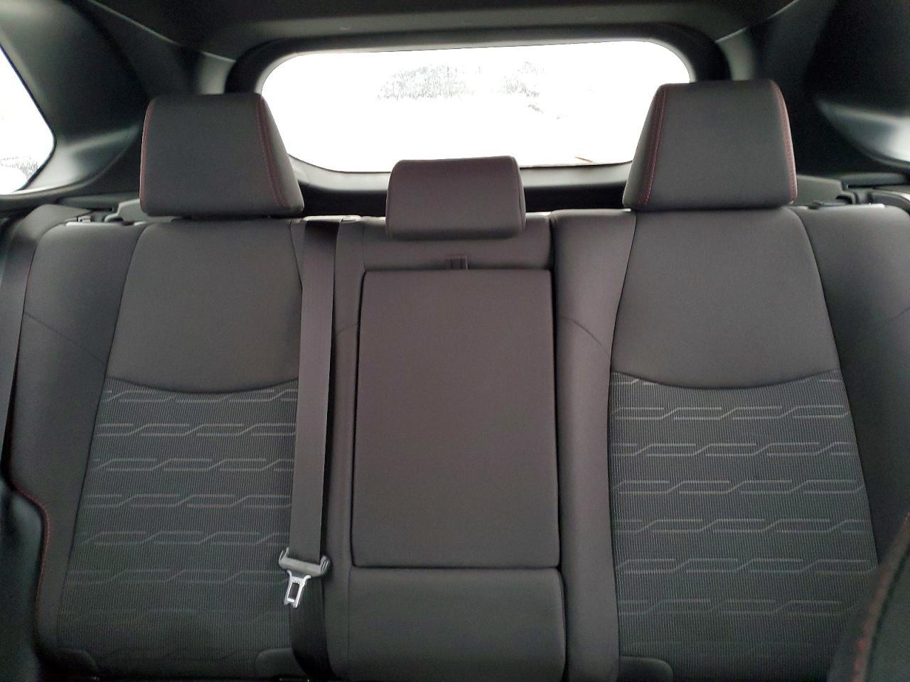 2025 Toyota Rav4 xse