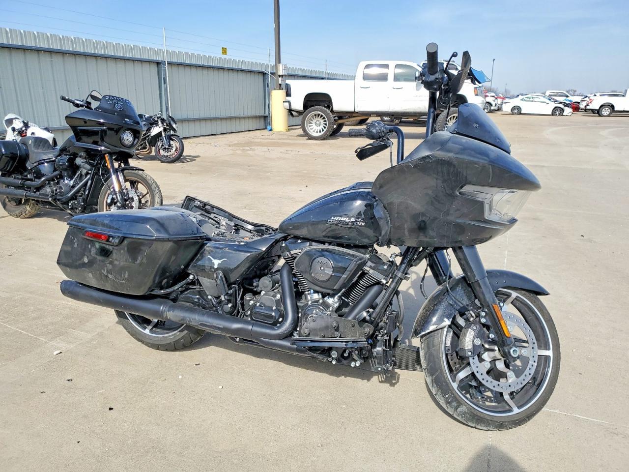 2025 Harley-Davidson Fltrx