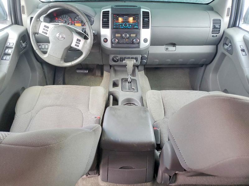 2014 Nissan Frontier sv