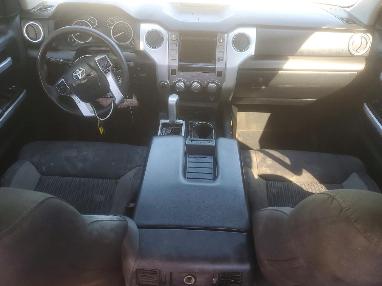 2016 Toyota Tundra Crewmax SR5