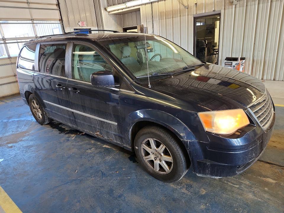 2009 Chrysler Town & Country Touring