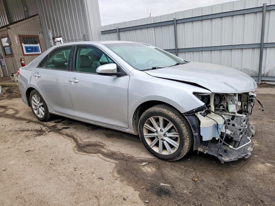 2013 Toyota Camry l