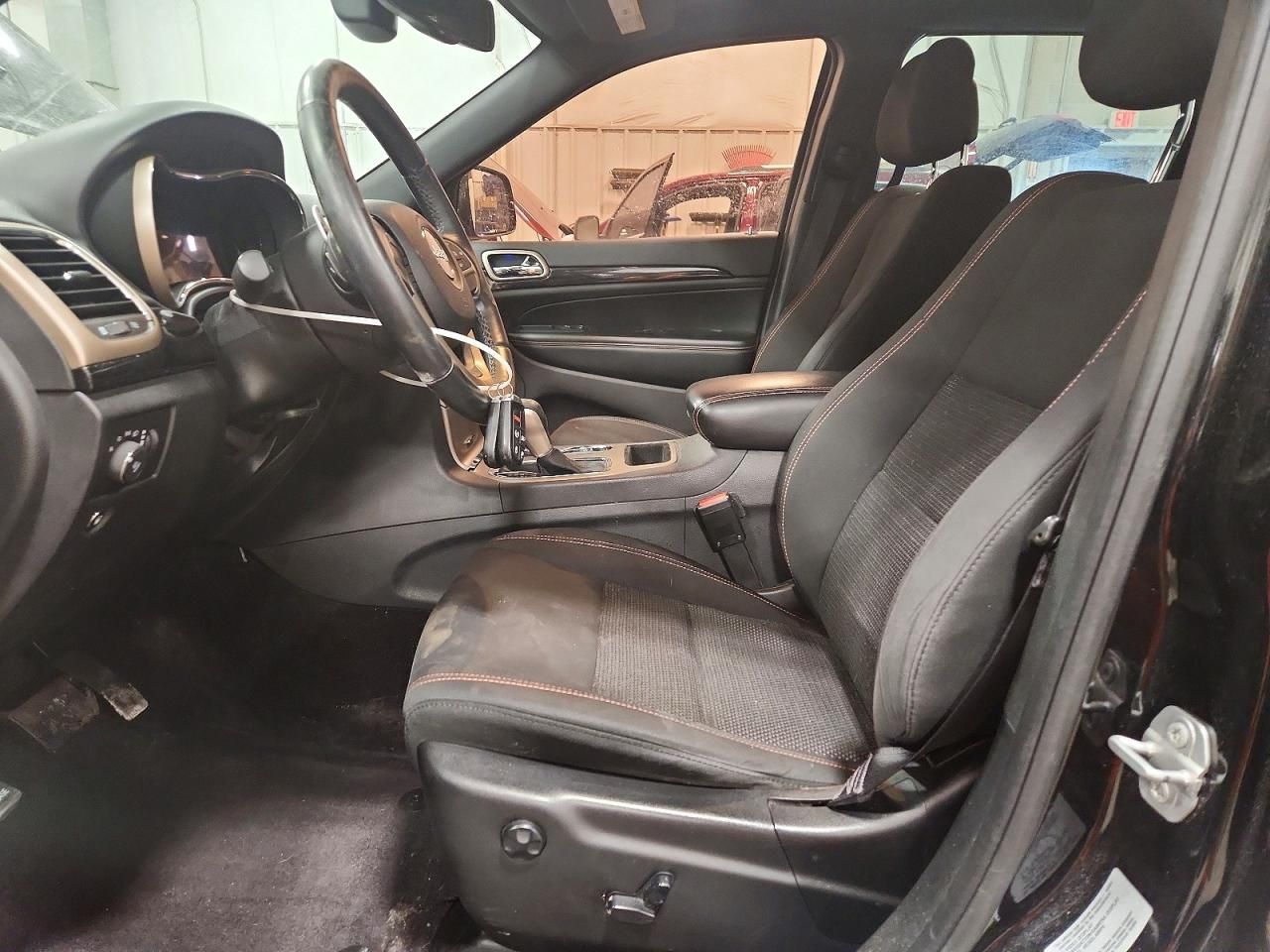 2016 Jeep Grand Cherokee Laredo