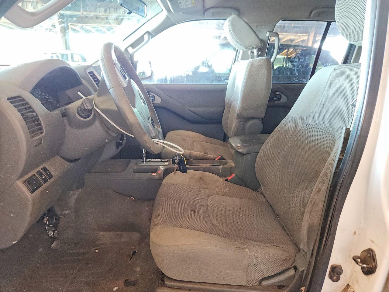 2013 Nissan Frontier S