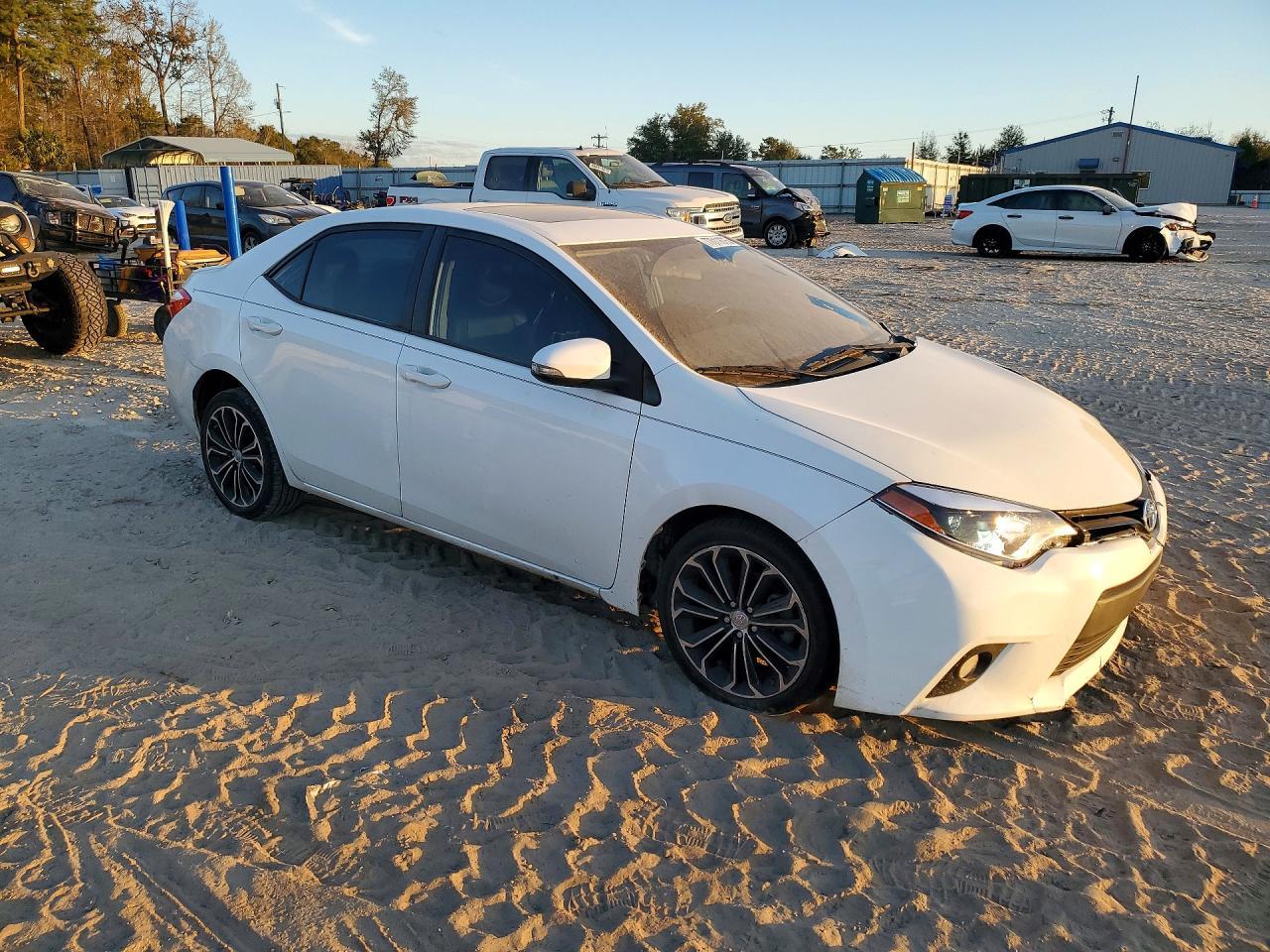 2016 Toyota Corolla s Plus