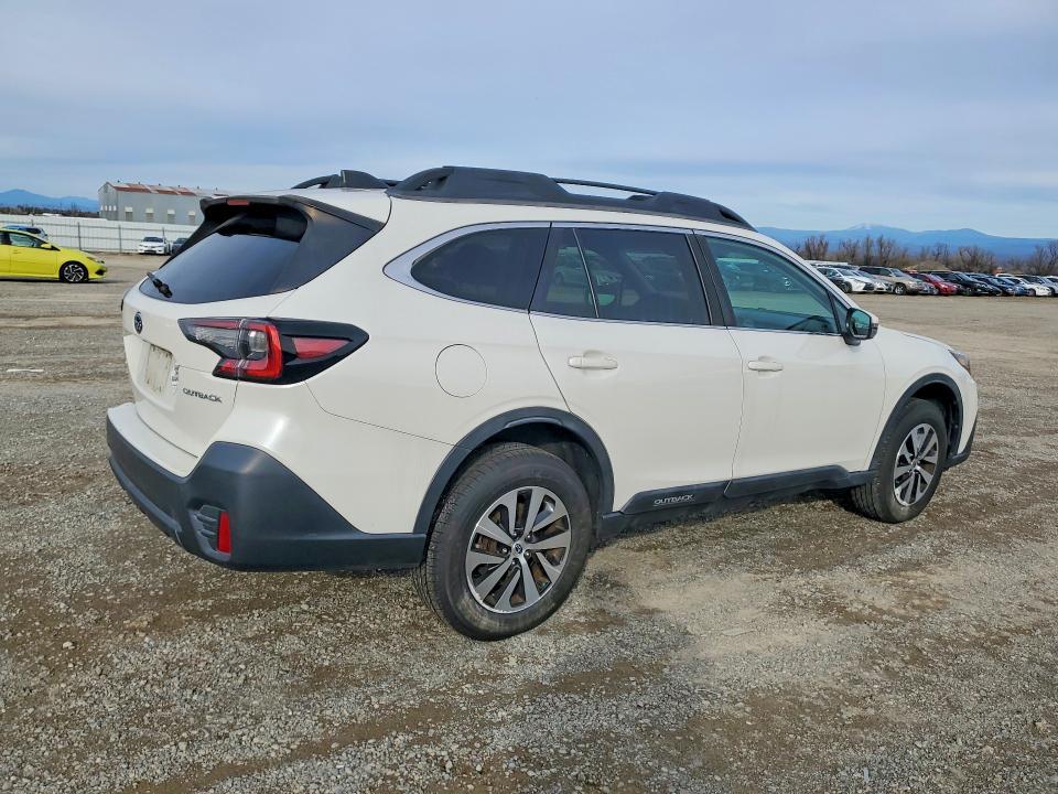 2021 Subaru Outback Premium