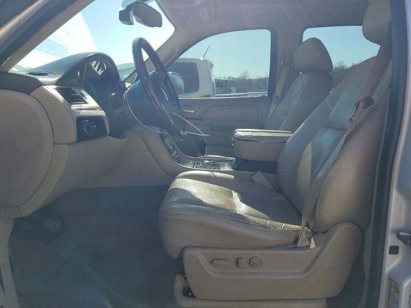 2011 Cadillac Escalade Premium