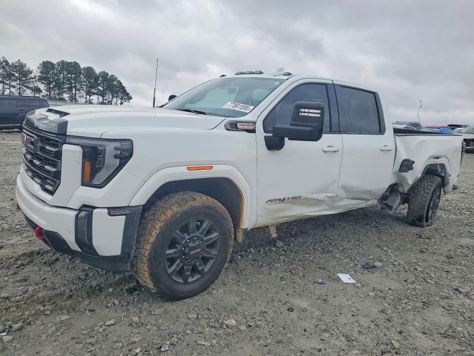 2024 GMC Sierra K2500 AT4