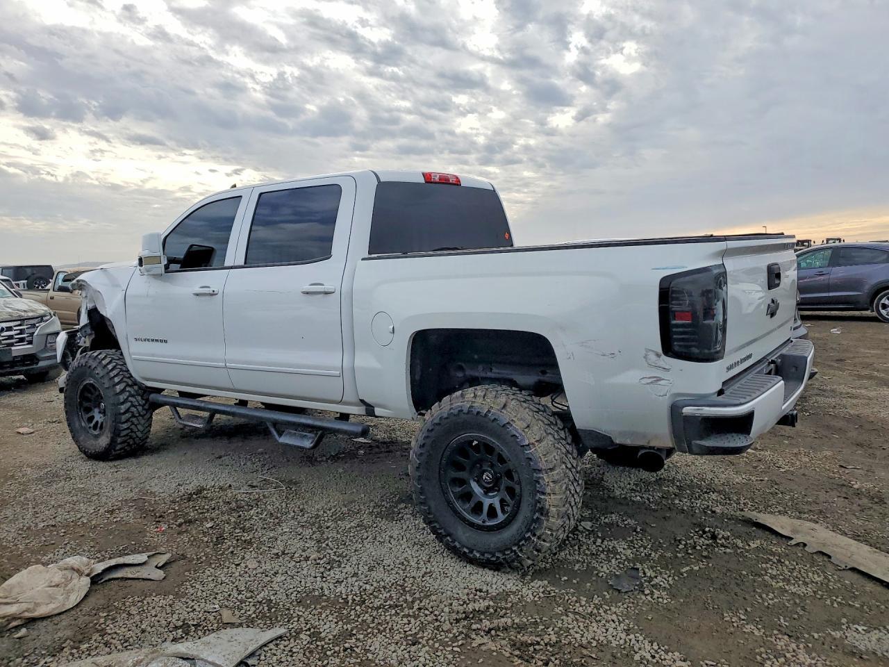2017 Chevrolet Silverado C1500 LT