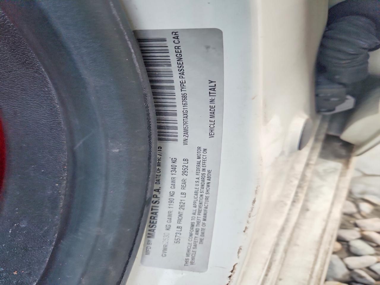 2016 Maserati Ghibli s