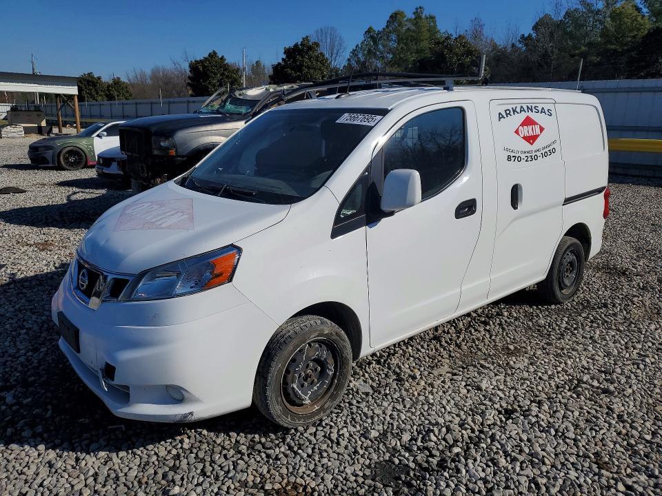 2020 Niss NV200