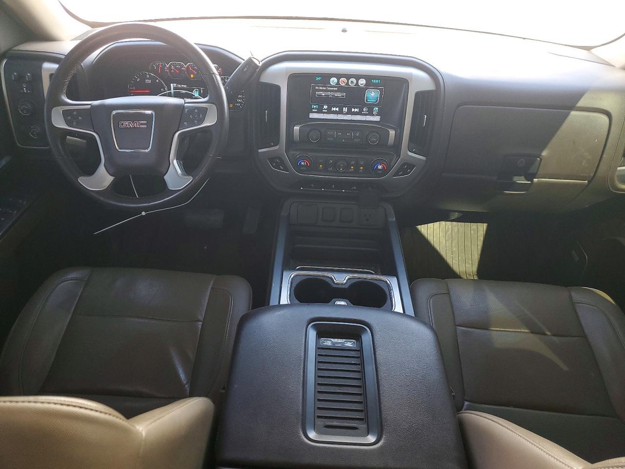 2017 GMC Sierra K1500 SLT