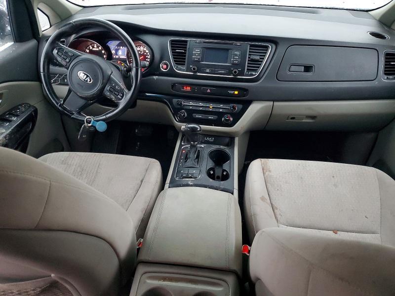 2016 KIA Sedona lx