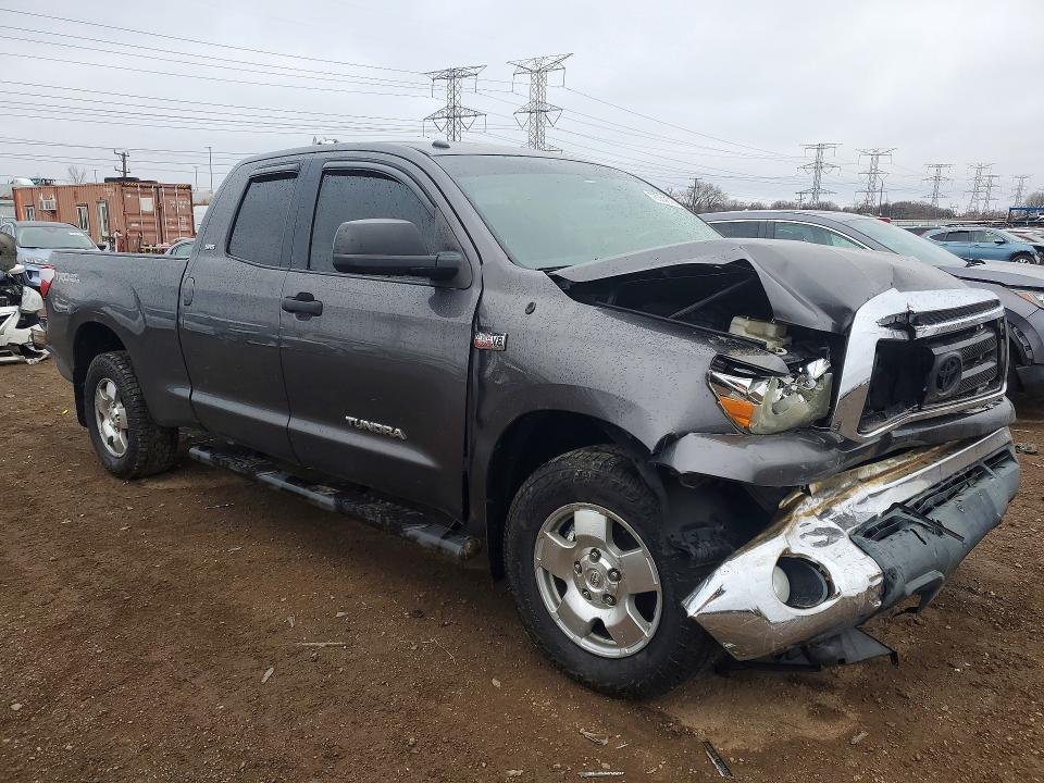 2011 Toyota Tundra Double cab SR5
