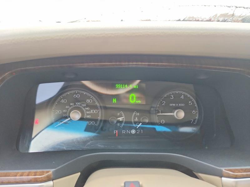 2007 Lincoln Town car Designer