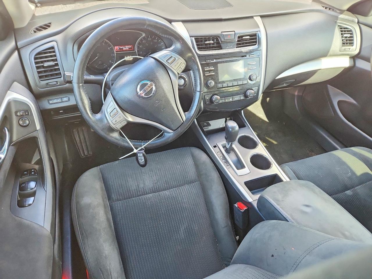 2015 Niss Altima
