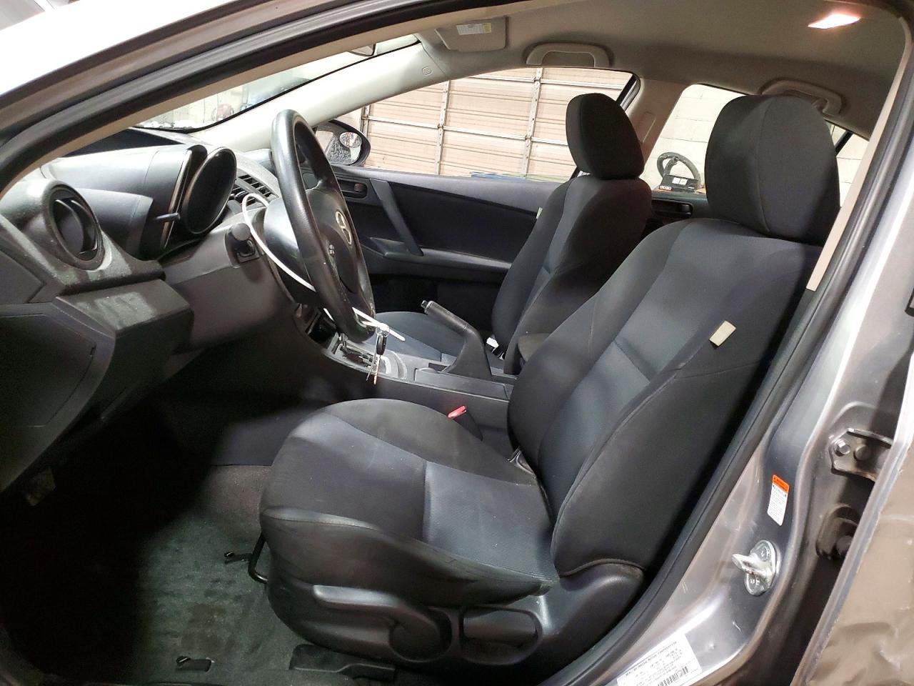 2010 Mazda 3 I
