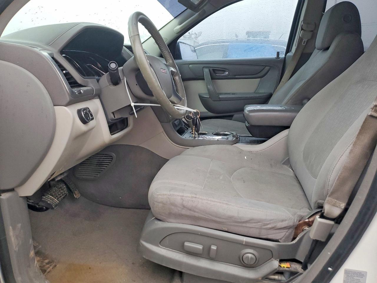 2013 GMC Acadia sle