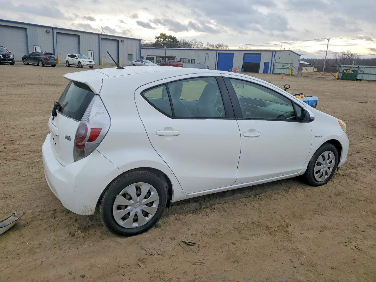 2014 Toyota Prius c
