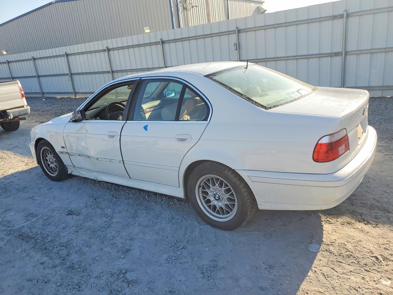 2002 BMW 525 i Automatic