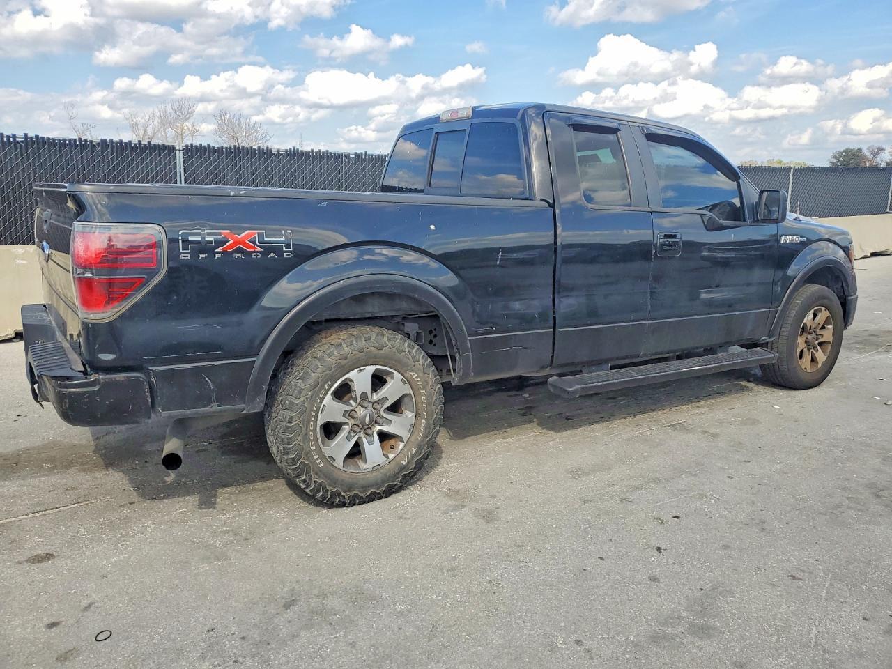 2011 Ford F150 Super Cab