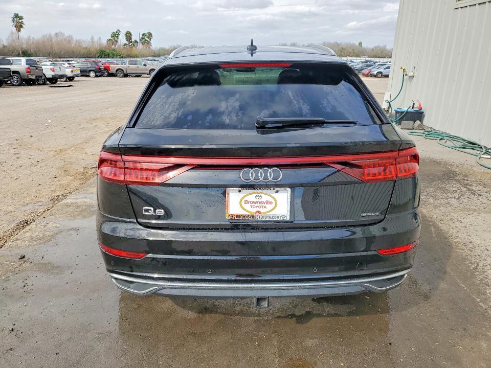 2019 Audi Q8 Prestige