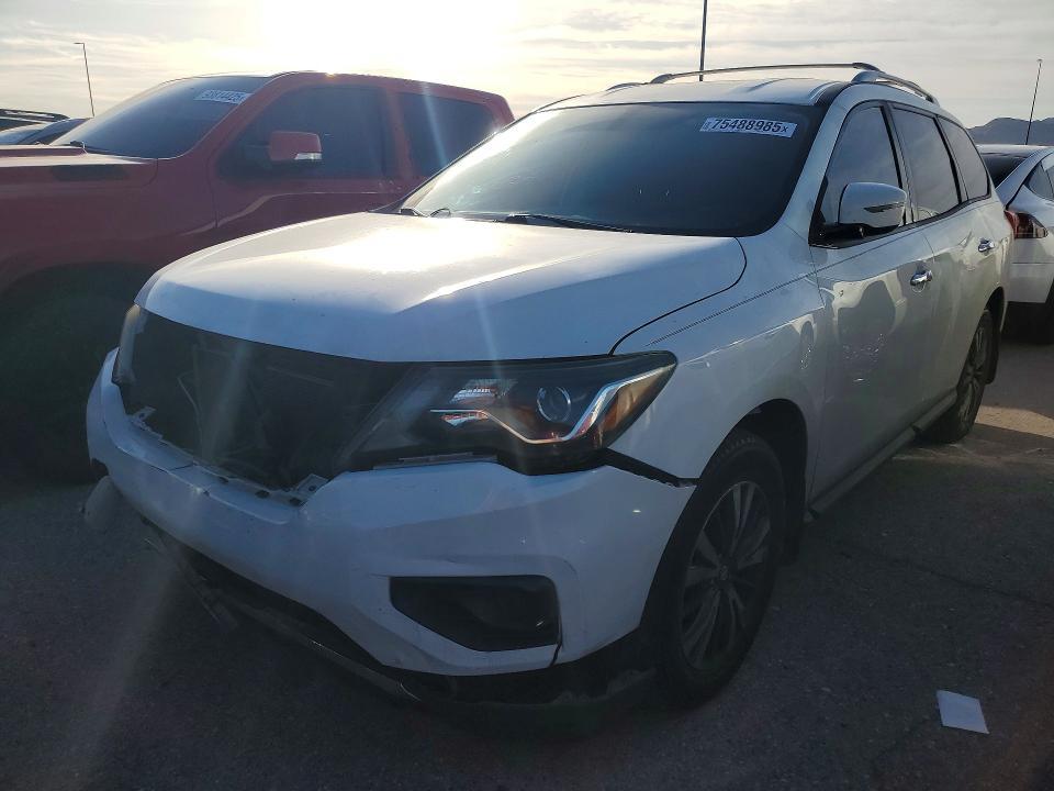 2017 Nissan Pathfinder s
