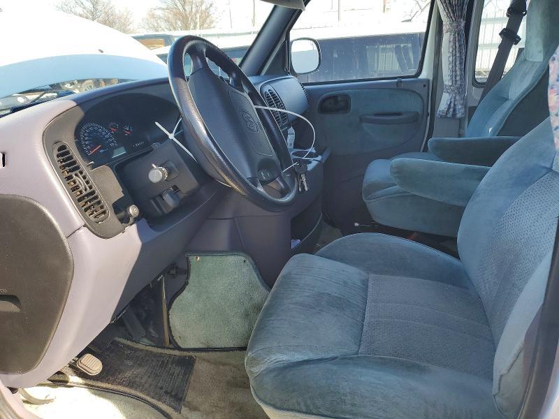 2000 Dodge RAM Van B3500