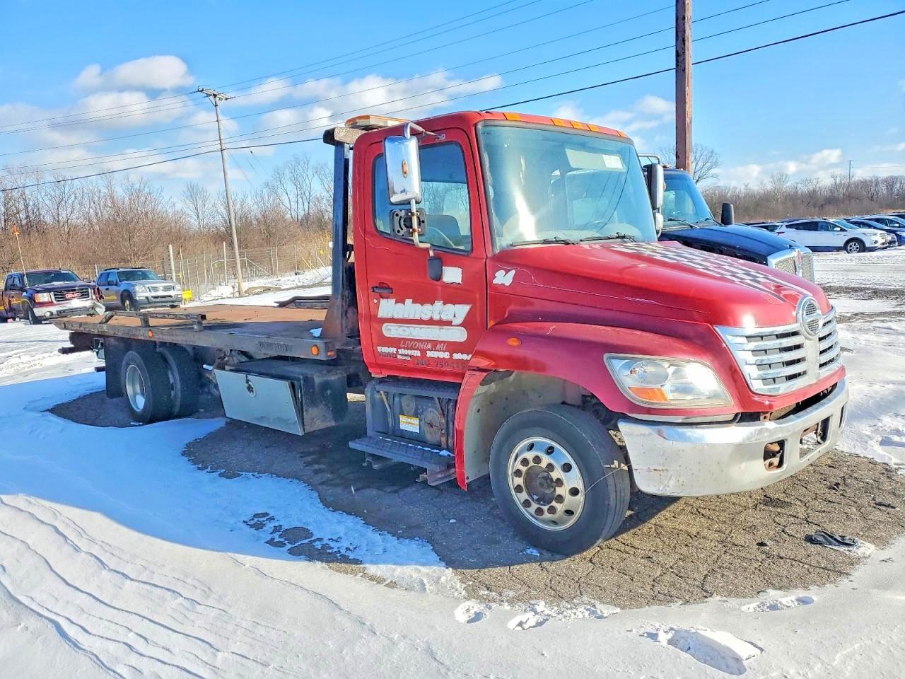 2008 Hino 258 268