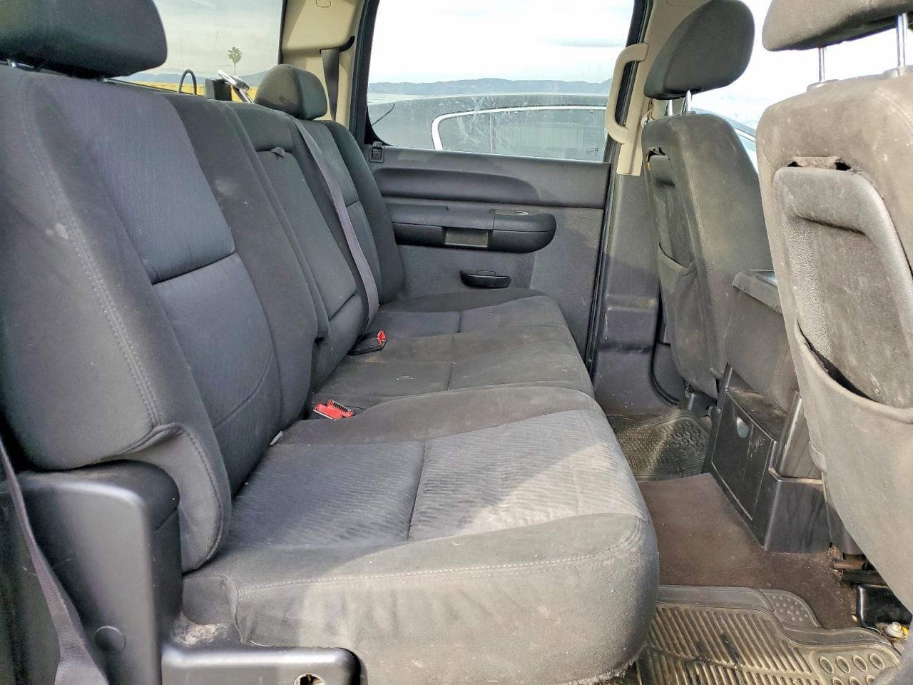2011 Chevrolet Silverado C1500 lt
