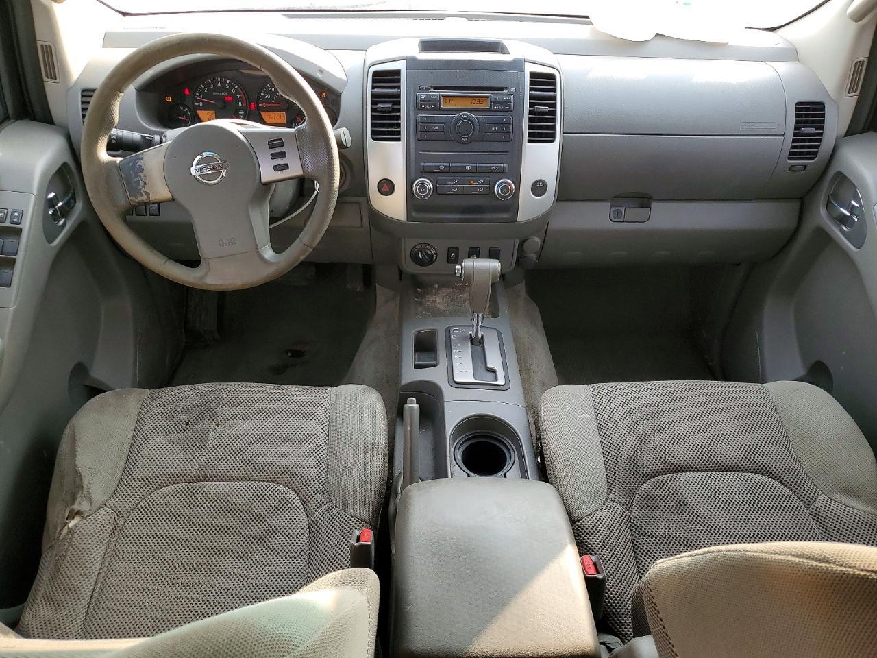 2012 Nissan Frontier s