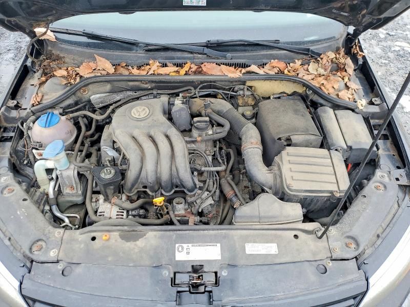 2013 Volkswagen Jetta Base