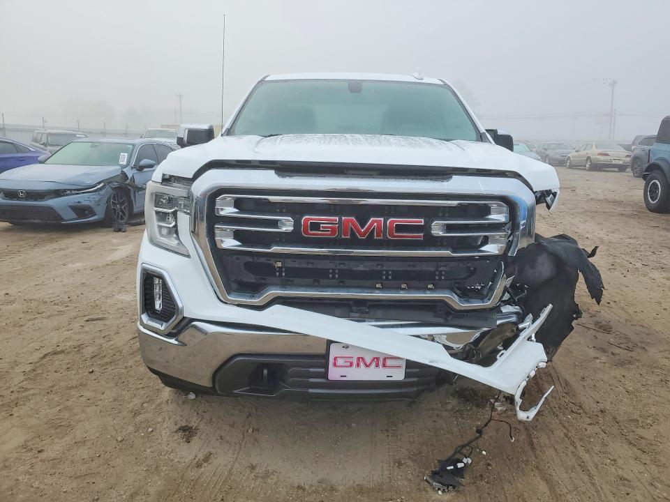 2021 GMC Sierra K1500 slt