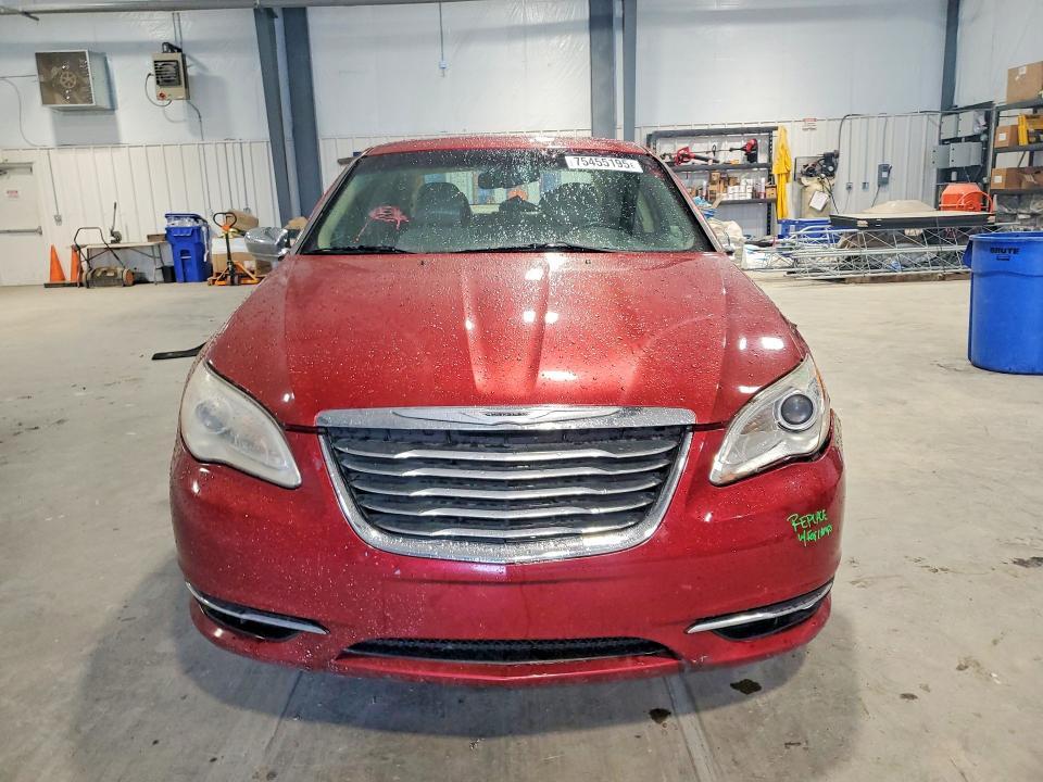 2011 Chrysler 200 Limited