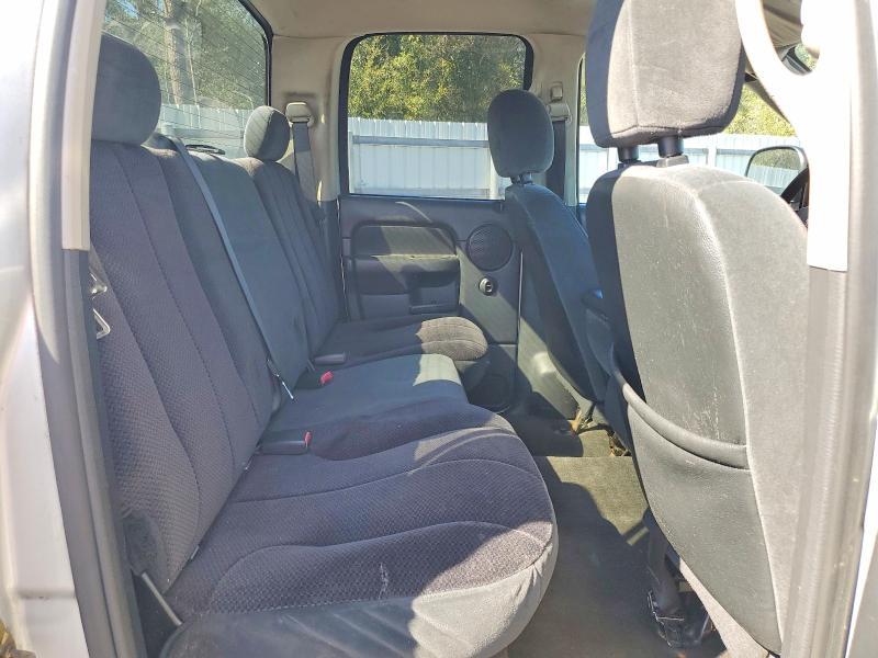 2005 Dodge Ram 1500 st