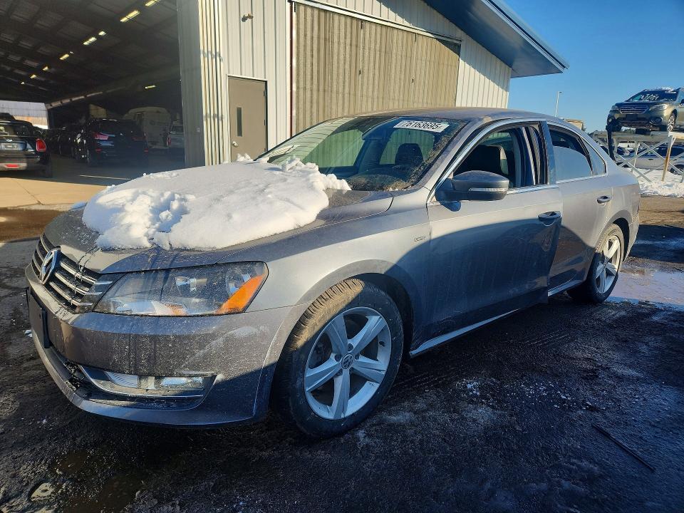 2015 Volkswagen Passat s