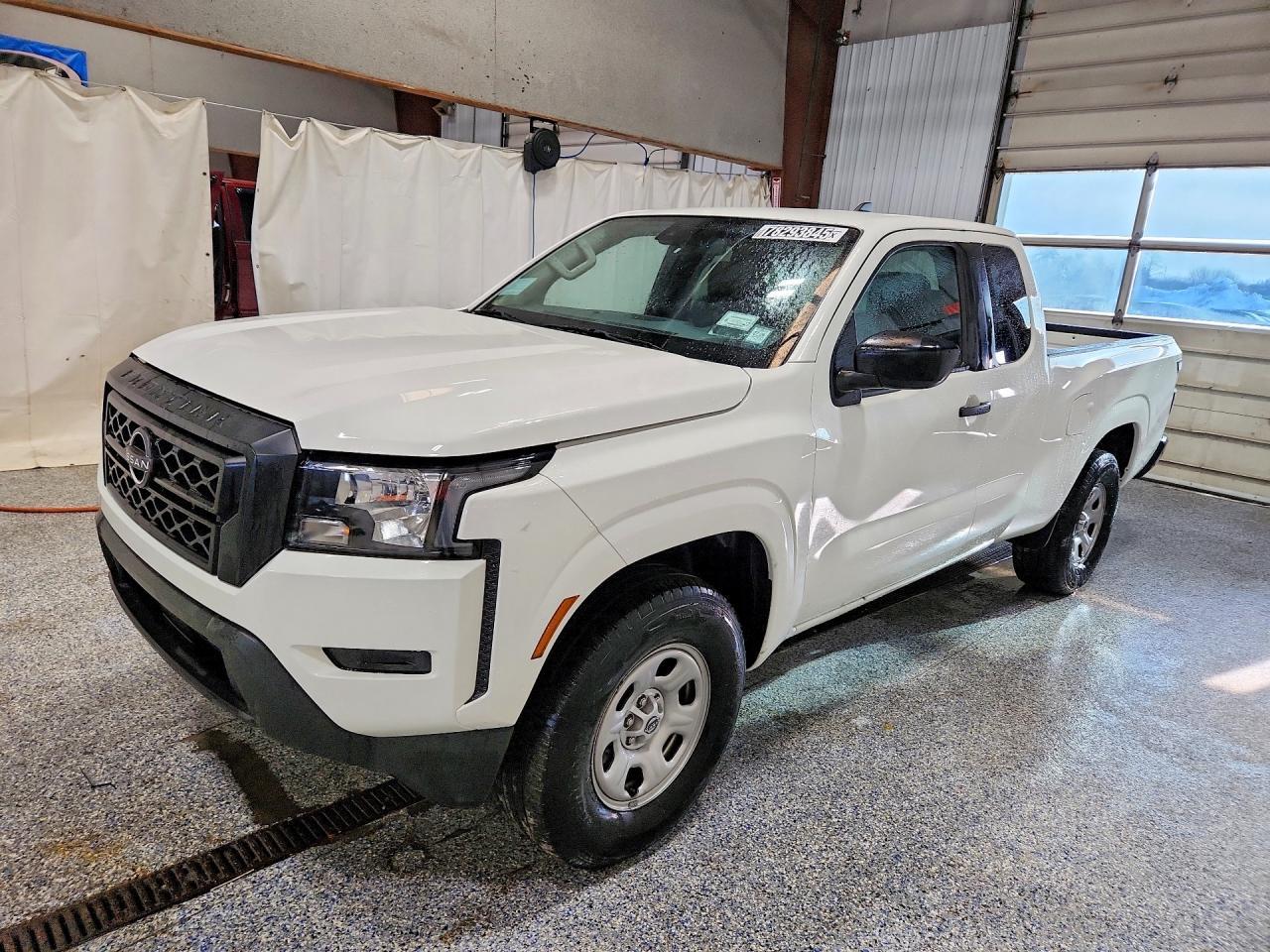 2022 Nissan Frontier S