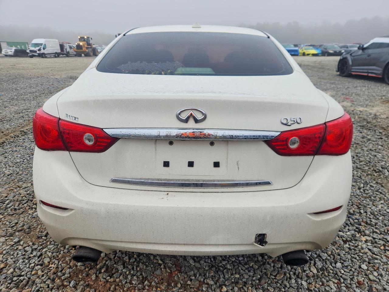 2015 Infiniti Q50 Premium