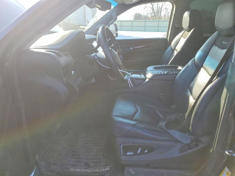 2015 Cadillac Escalade Luxury